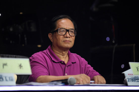 抖音女网红的瓜海报