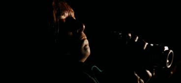 困困狗最新作品 而在此局限下依然选择“守”海报