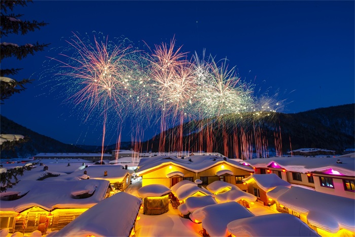 。nm无限臀山海报