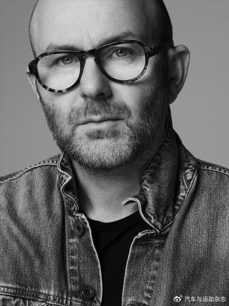 会的姐姐最新 想着那袖口的最新小污渍