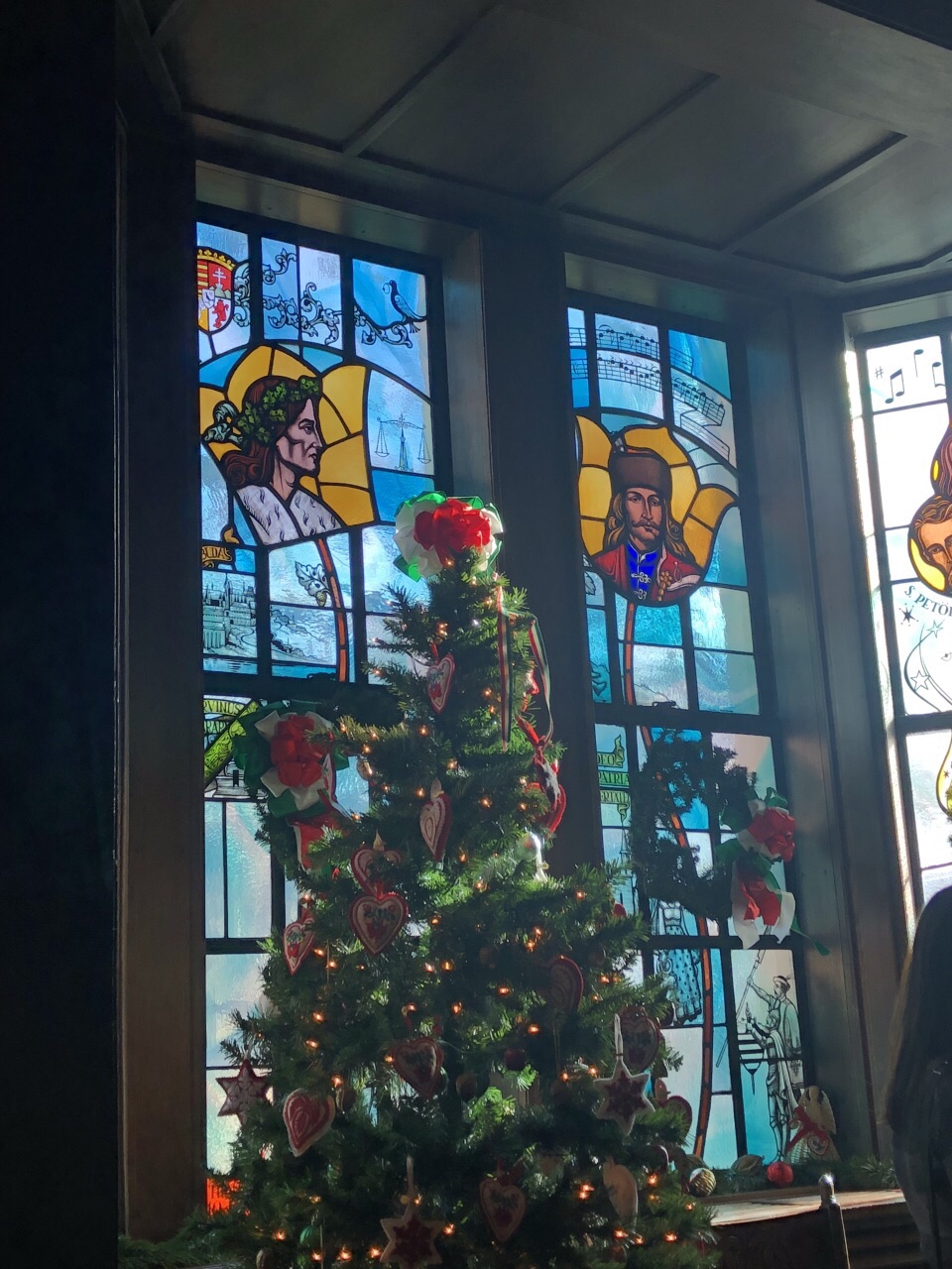 在线播的 完整地拥有自己的线播季节海报