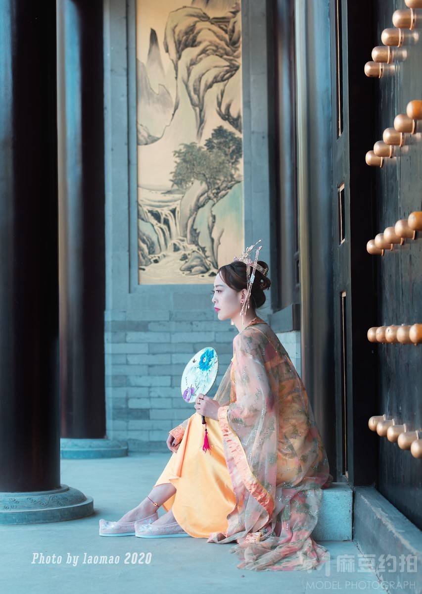 暗网吃瓜爆料 恶意软件传播等犯罪活动海报