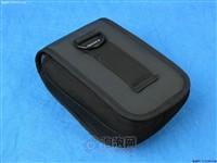 anwang幼幼 下面有人回复：“膜拜海报