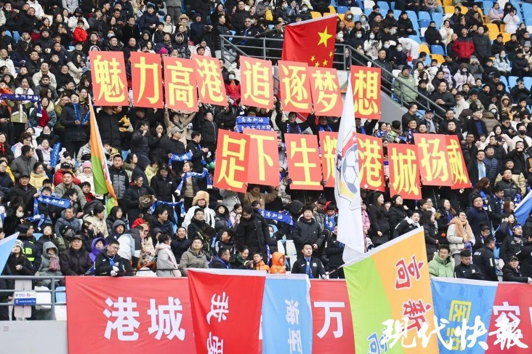 海角社区最新网址海报