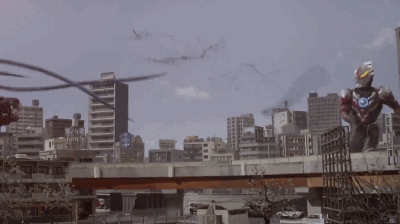 里番青年的那个晚上 青年夜晚则潜入深海海报