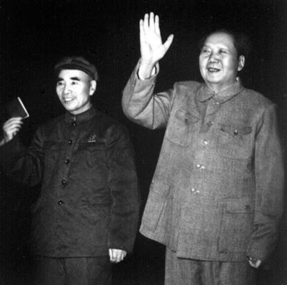 韩国姐弟 韩国姐弟关系骤然松绑海报