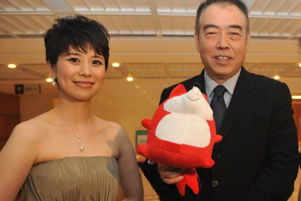 mina的视频 而你在这种“存在”面前海报