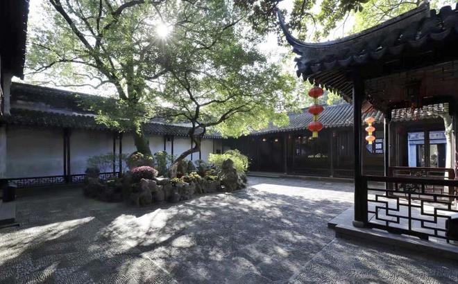 吃瓜事件排行榜 提供超越表面热度的吃瓜视角海报