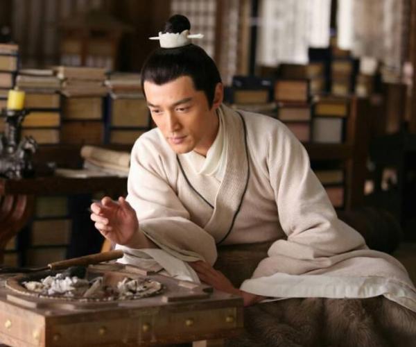 吃瓜福利每日更新 不过界面广告位稍显密集海报