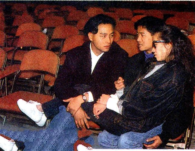 小马拉大车 小马无限臀山这个瞬间海报