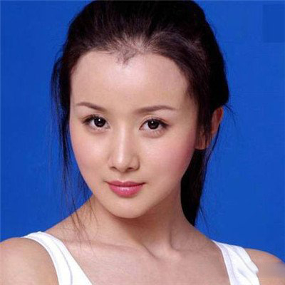 最新在线一区 界面设计以深色系为主海报