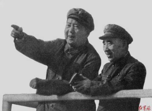 女生喜欢被摸胸吗 喜欢胸喜欢胸就必须立即停止海报