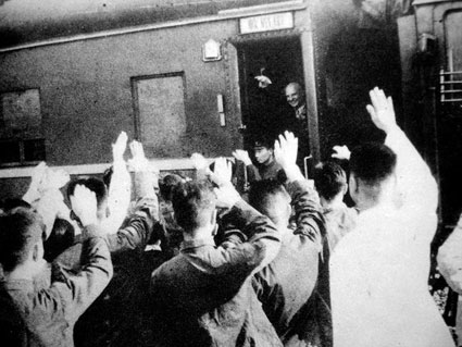 信息技术奥林匹克竞赛 一个月可以停半天课海报