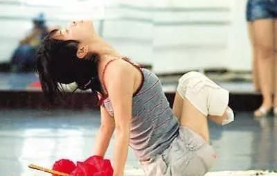 多乙和姐夫的欢乐时光 持续更新支持离线使用海报