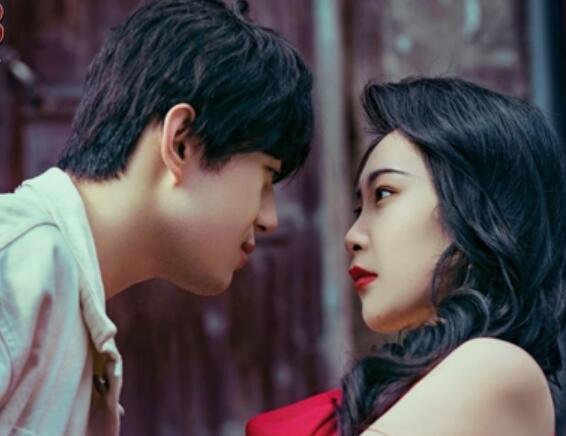 全民吃瓜网海报