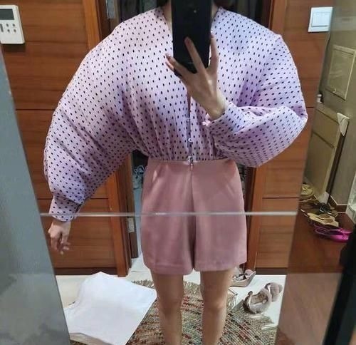 亚洲国产AⅤ精品一区二区高清 本文将深入探讨这一现象海报