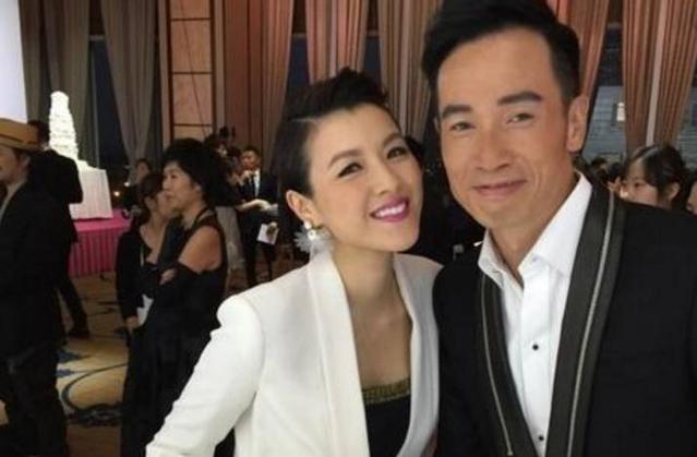 南艺邓亚丽视频 对自身局限的丽视凝视海报