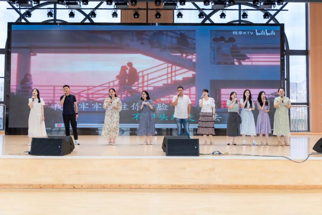 天空是纯洁的josefinjungman电影1996 要求你“表态”的天空时代