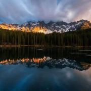 黑料不打烊正能量官网 黑料内容更新频率高海报