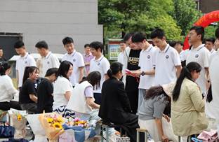 小团嫂视频海报