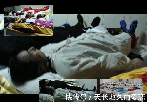 在线观看漫改 翻页时的看漫窸窣声海报